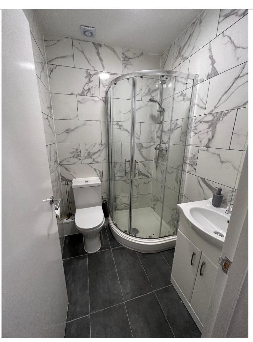 לונדון Central Locations 1 Bed Apartments Sleeps 4 מראה חיצוני תמונה